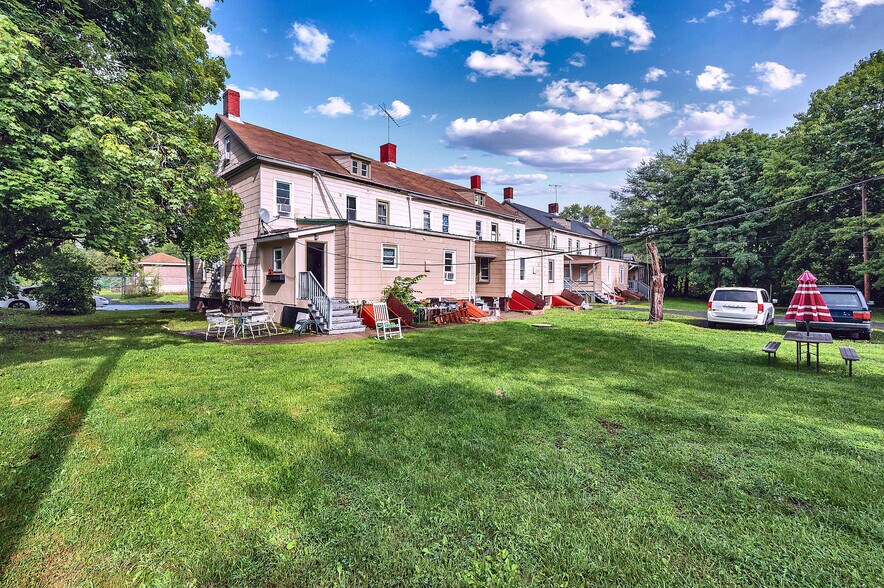 More Photos Of 6631 Park Pl, Hudson Multifamily For Sale