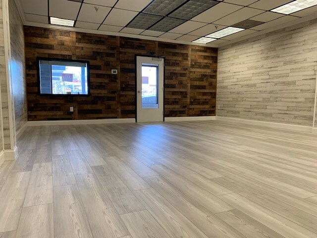 More Photos Of 10176 Baltimore National Pike, Ellicott City Office For Sale
