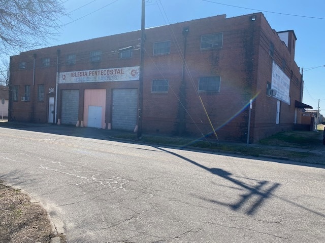 More Photos Of 400 Green St E, Wilson Religious Facility For Sale