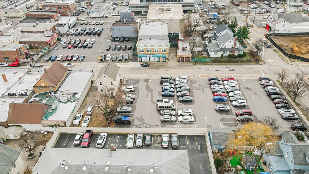 More Photos Of 21-23 W Jamaica Ave, Valley Stream Flex For Sale