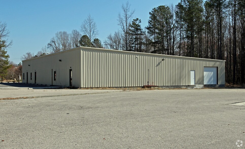 More Photos Of 1500 E Club Blvd, Durham Warehouse For Lease