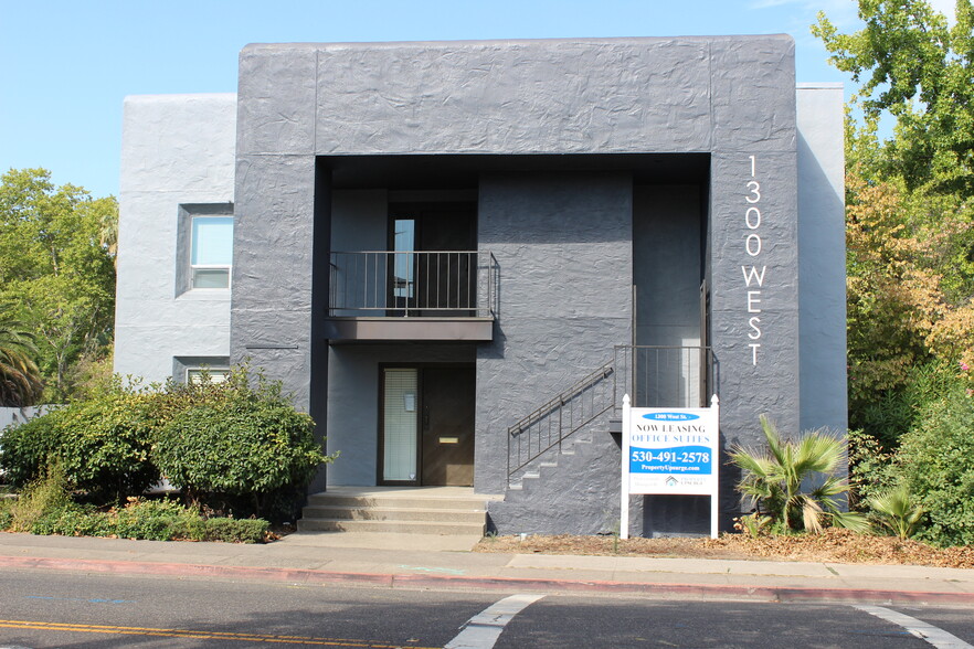 Primary Photo Of 1300 West St, Redding Office For Lease