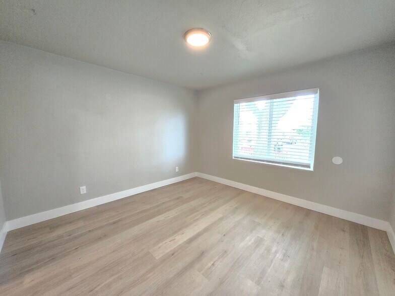 More Photos Of 1311 W Shoshone St, Pasco Apartments For Sale