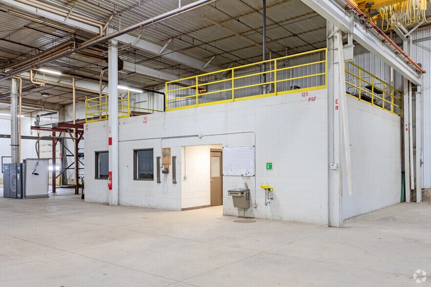 More Photos Of 1400 2nd St SE, Waseca Manufacturing For Sale