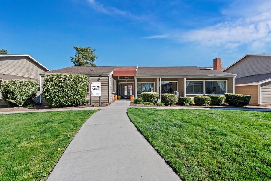 More Photos Of 1368 N Hartman St, Boise Apartments For Sale