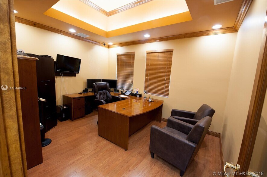 More Photos Of 5411 N University Dr, Coral Springs Office For Lease