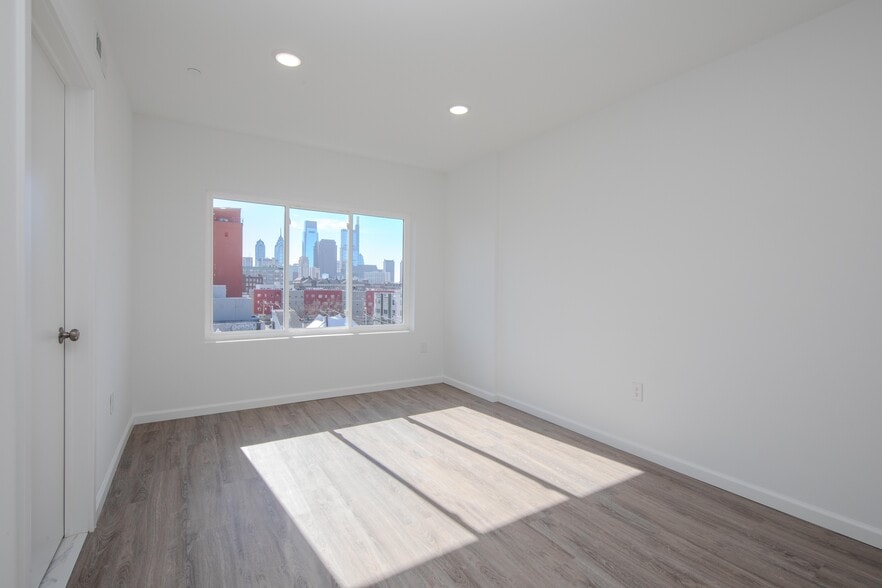 More Photos Of 836 N Broad St, Philadelphia Apartments For Sale