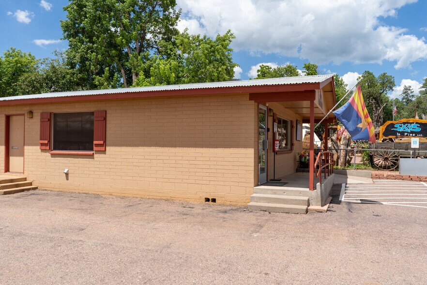 More Photos Of 4004 N AZ Highway 87, Pine Light Distribution For Sale
