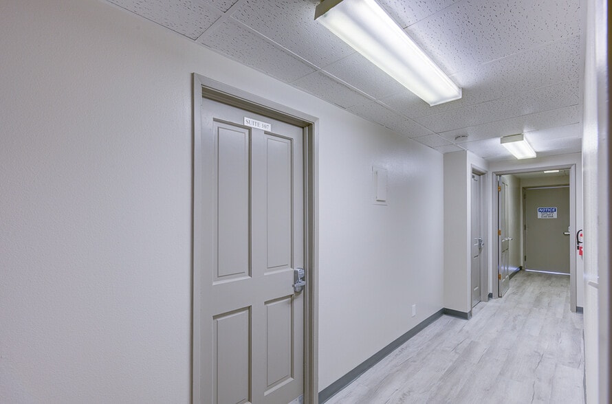 More Photos Of 190 N Van Ness Ave, Fresno Medical For Sale