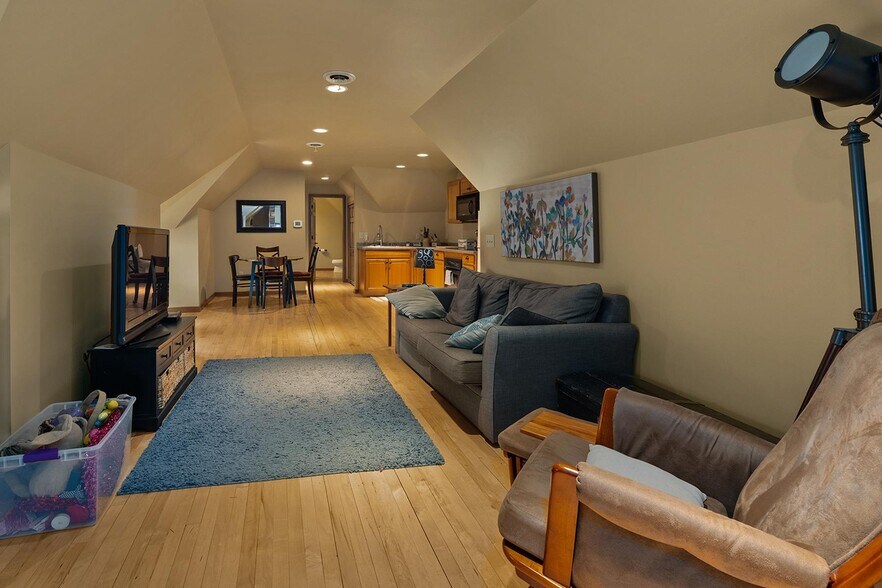 More Photos Of 1765 Superior St, Three Lakes General Retail For Sale