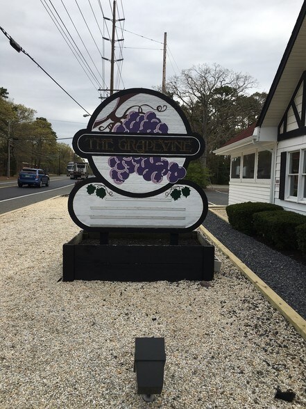 More Photos Of 364 E Main St, Tuckerton Restaurant For Sale