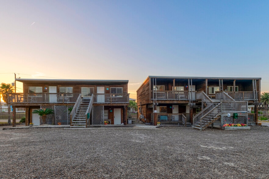 More Photos Of 539 S 12th St, Port Aransas Hotel For Sale