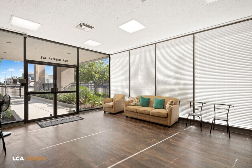 More Photos Of 1227 Chester Ave, Bakersfield Loft Creative Space For Sale