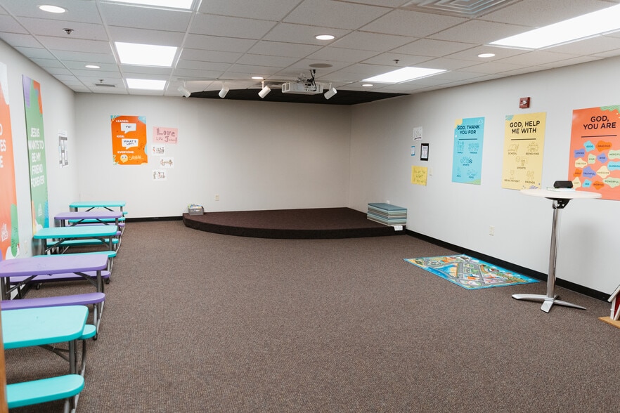 More Photos Of 1601 Galbraith Ave SE, Grand Rapids Office For Sale