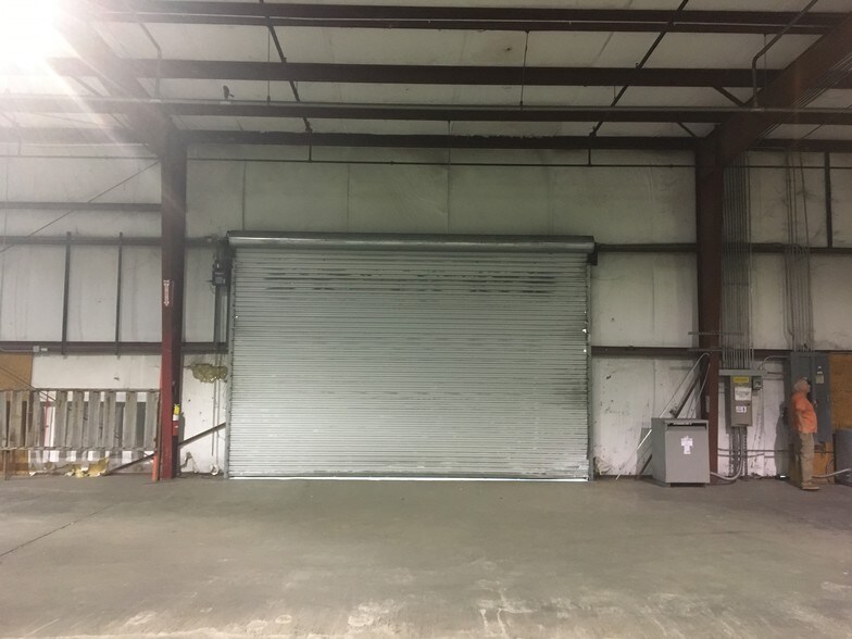 More Photos Of 420 Industrial Blvd, Baldwin Manufacturing For Sale