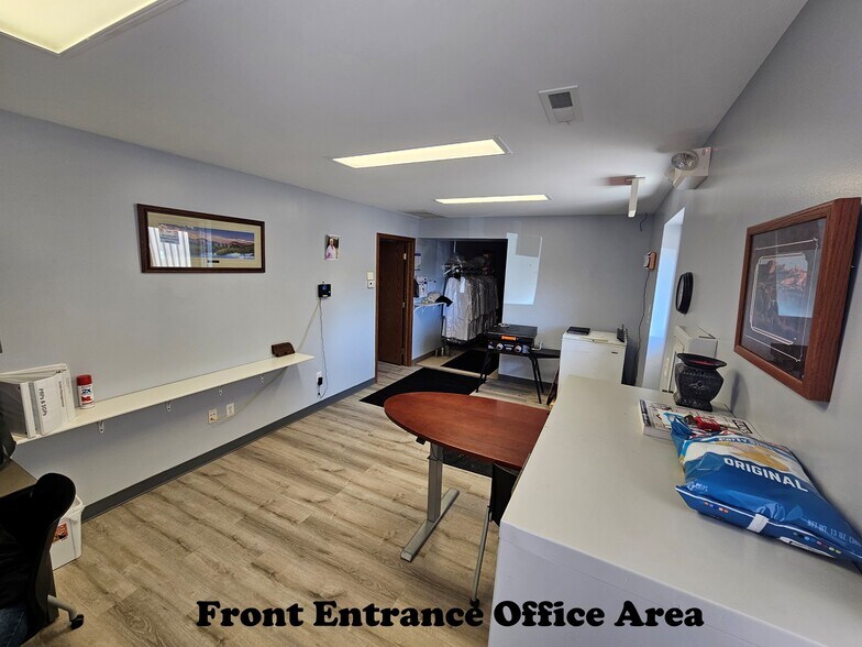 More Photos Of 101 N Wright St, Eustis Warehouse For Sale