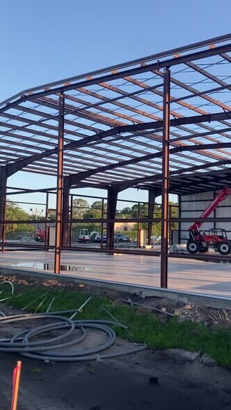 Primary Photo Of 251 Levy Rd, Jacksonville Service For Lease