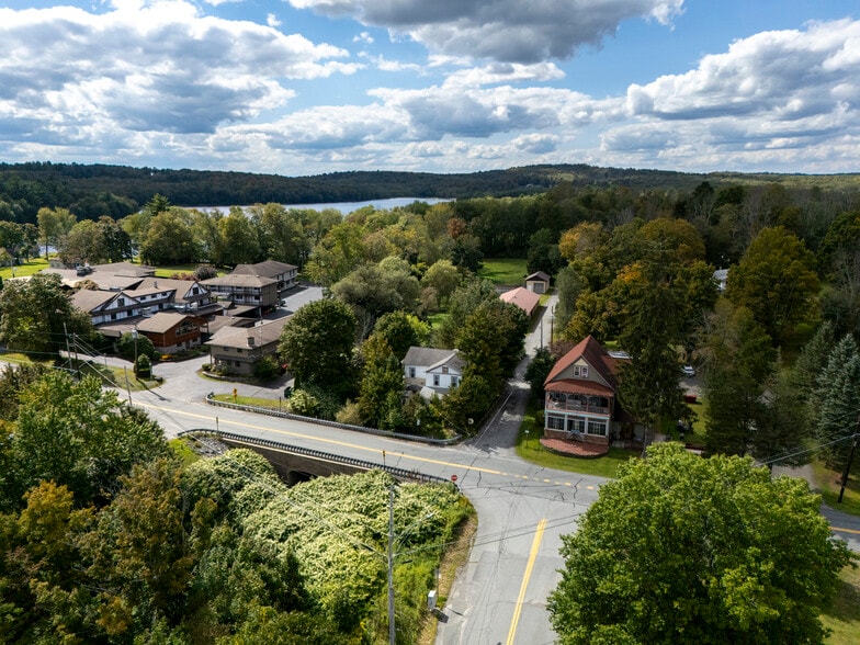 More Photos Of 87 Milanville Rd, Beach Lake Hotel For Sale