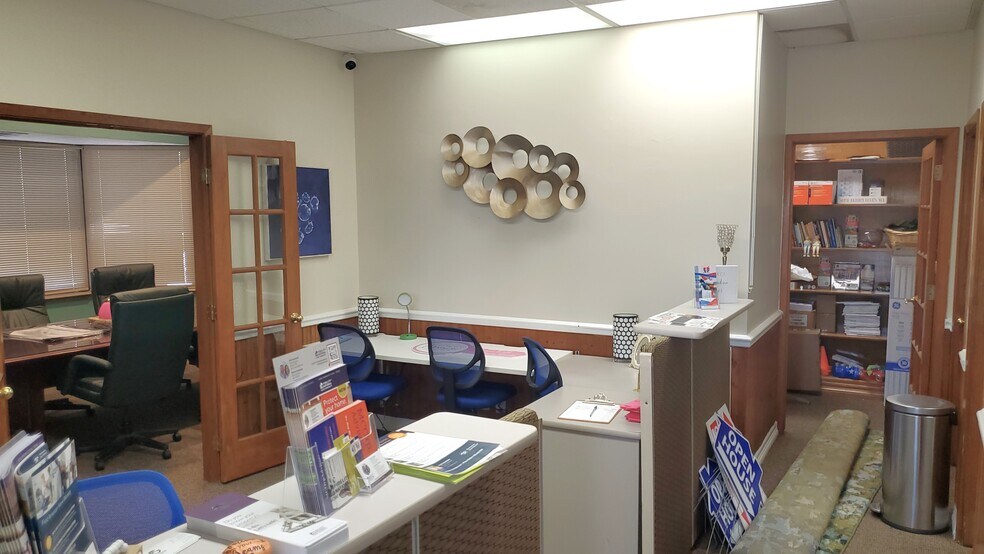 More Photos Of 2506 Westminister St, Pearland Medical For Sale