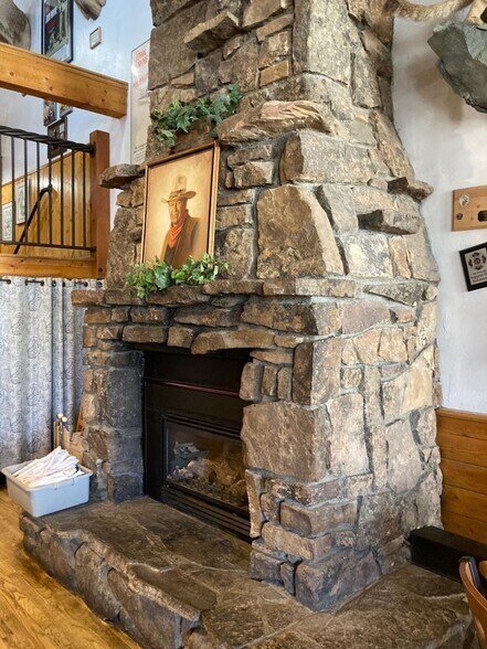 More Photos Of 123 N Lena St, Ridgway Restaurant For Sale