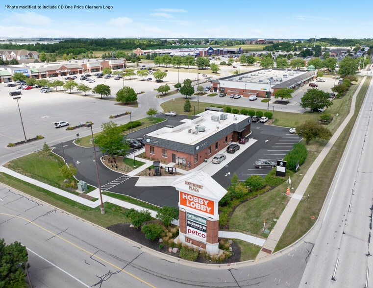 More Photos Of 6906 Green Bay Rd, Kenosha Bank For Sale