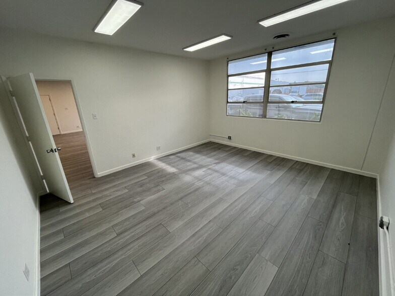 More Photos Of 171 Beacon St, South San Francisco Warehouse For Sale