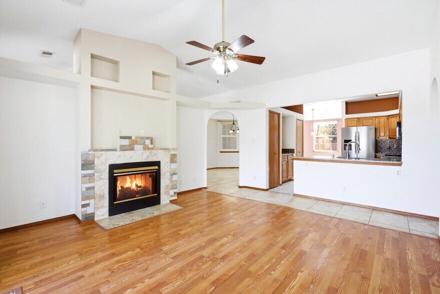 More Photos Of 2881 Chessman Dr SE, Rio Rancho Specialty For Sale