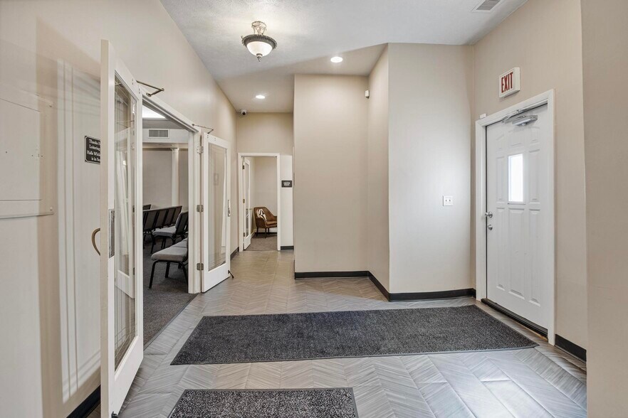 More Photos Of 1707 J St, Omaha Specialty For Sale