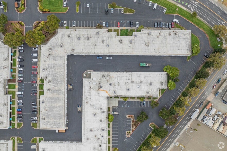 More Photos Of 23785 Cabot Blvd, Hayward Unknown For Lease