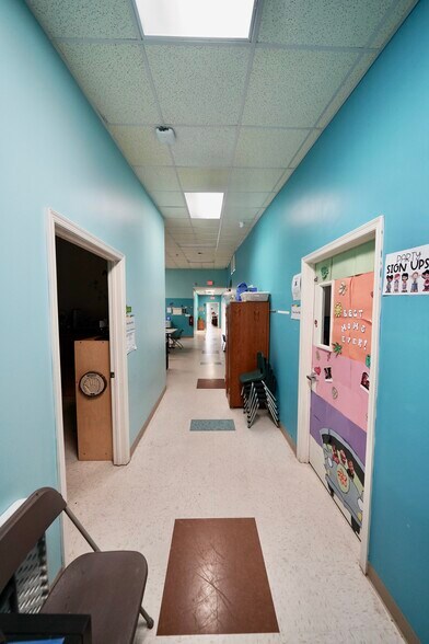 More Photos Of 21 North St, Hartly General Retail For Sale
