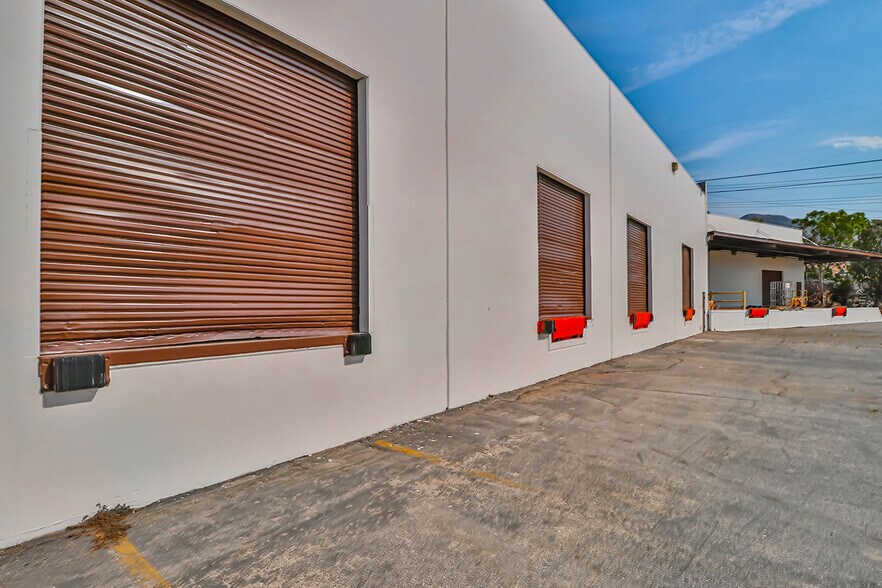 16230 Filbert St, Sylmar, CA 91342 Warehouse For Sale