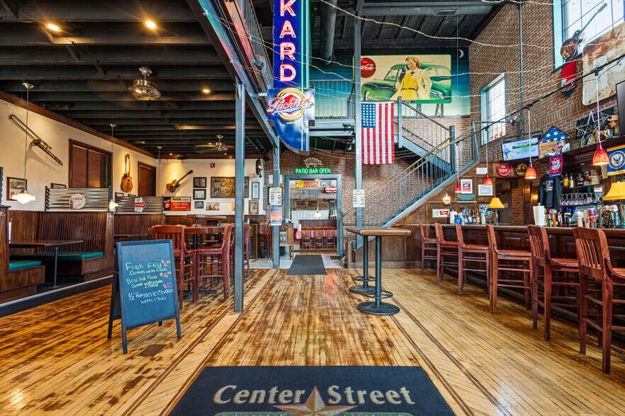 More Photos Of 20 Center St, Batavia Restaurant For Sale