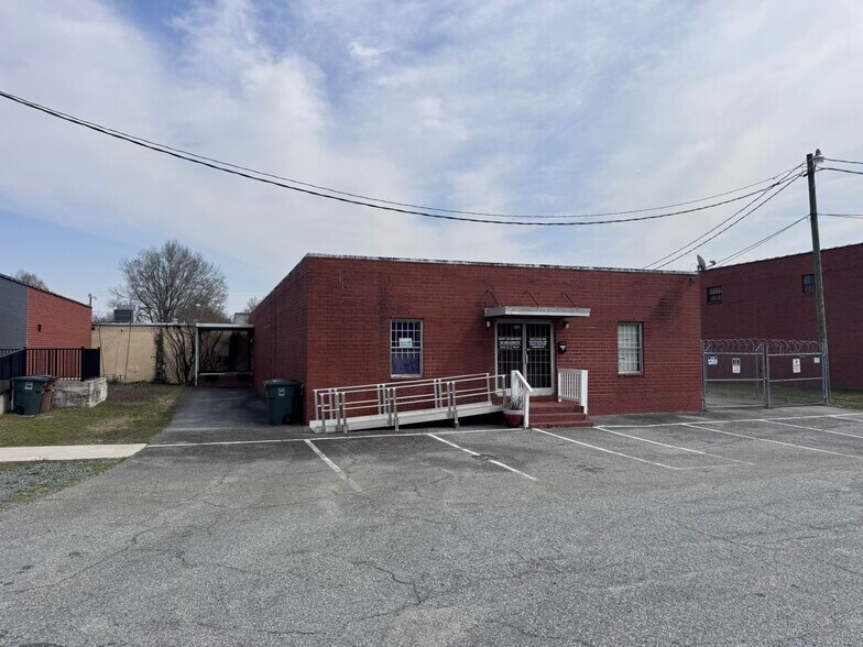 More Photos Of 1012 N Raleigh St, Greensboro Industrial For Sale