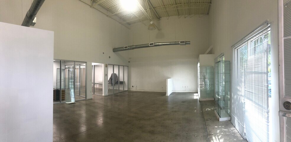 More Photos Of 7500 NW 25th St, Miami Unknown For Lease