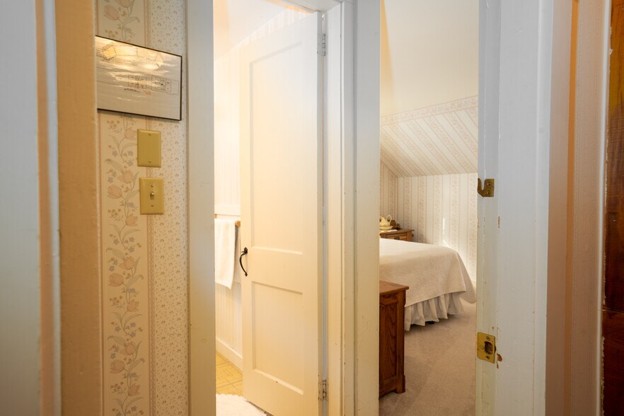 More Photos Of 2759 Vt Rt 11, Peru Hotel For Sale