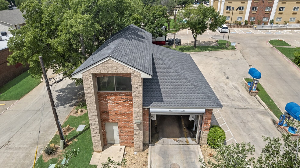Primary Photo Of 1704 Teasley Ln, Denton Specialty For Sale