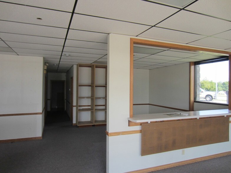 More Photos Of 5335-5337 S Campbell Ave, Springfield Office For Lease