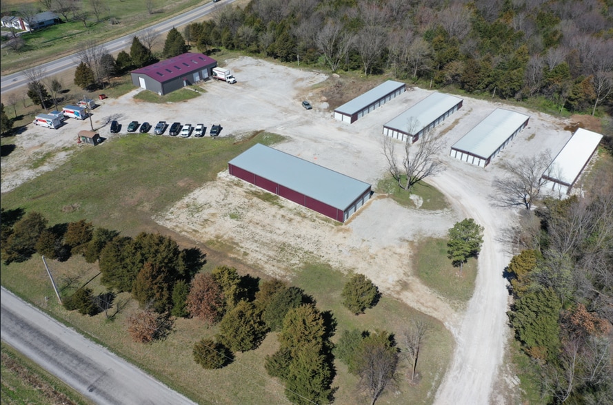 More Photos Of 9110 FR 2140, Cassville Self Storage For Sale