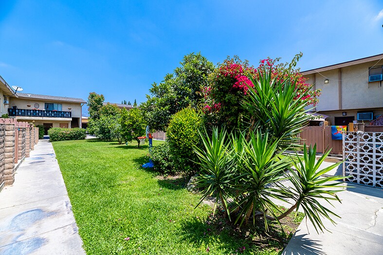 More Photos Of 515 Fairview Ave, Arcadia Apartments For Sale