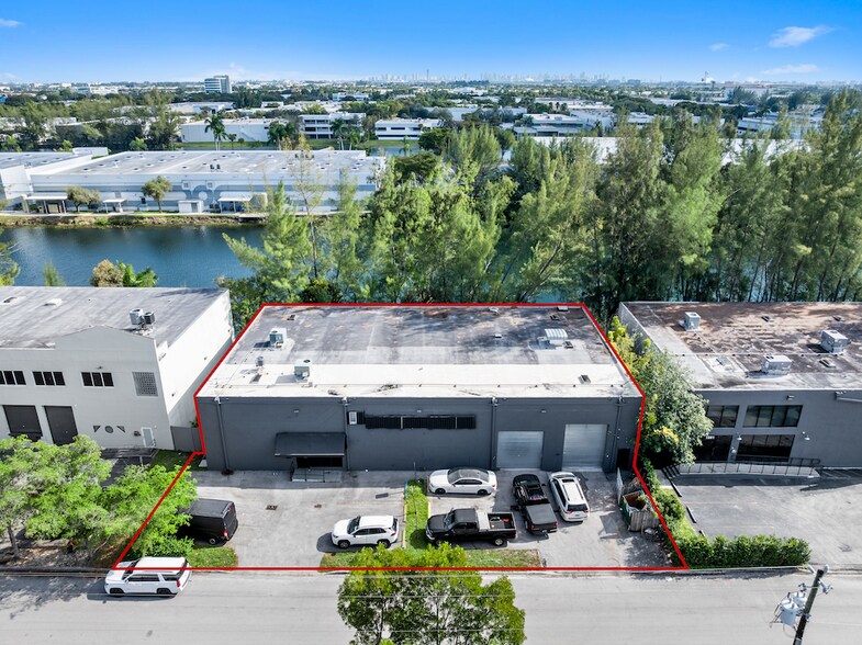 More Photos Of 1905 NW 93rd Ave, Miami Warehouse For Sale