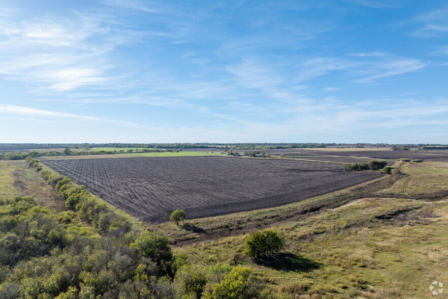 More Photos Of TBD Hill County Road 3112, Abbott Land For Sale
