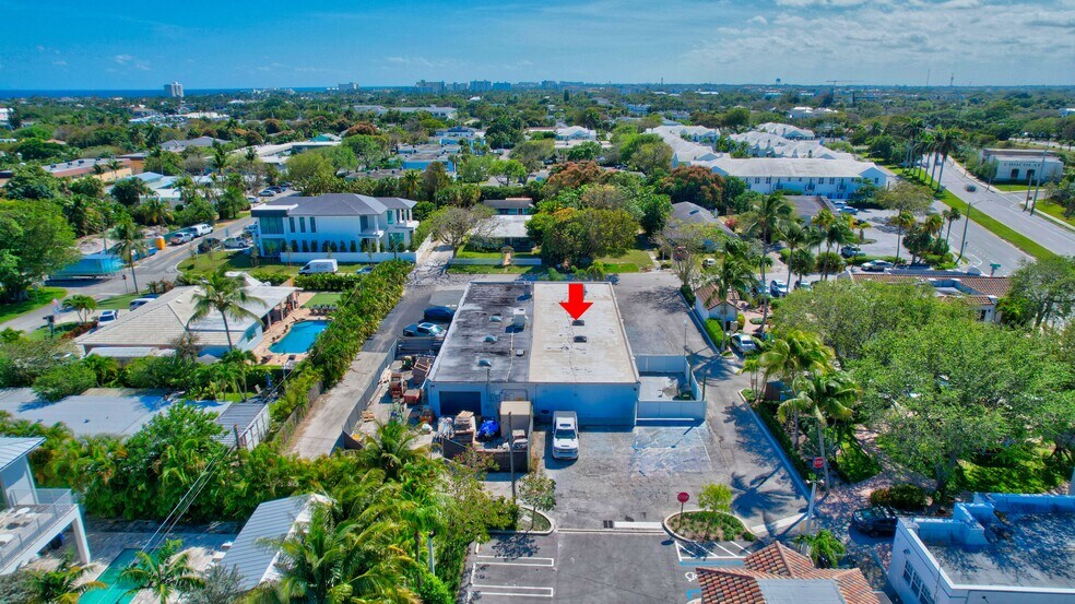 More Photos Of 705 Bond Way, Delray Beach Showroom For Sale