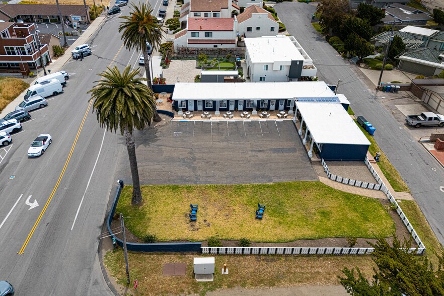 More Photos Of 20 S Ocean Ave, Cayucos Hotel For Sale