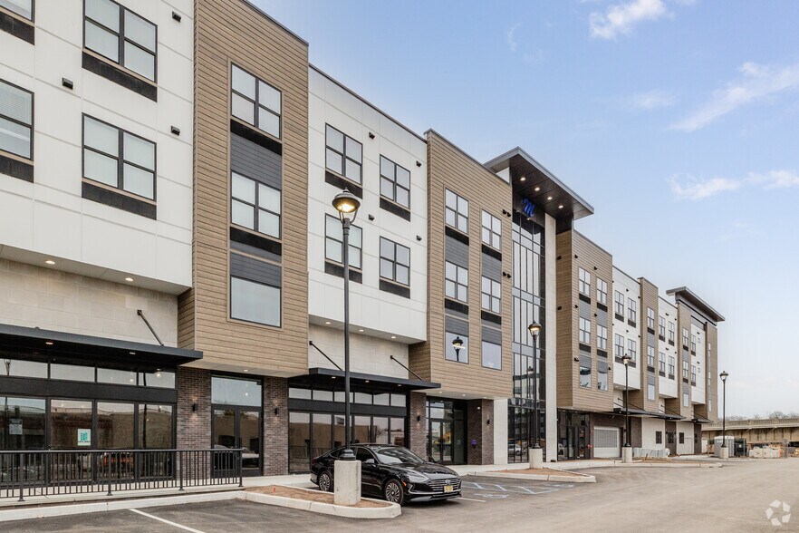 More Photos Of 110 Bergen Tpke, Little Ferry Apartments For Lease