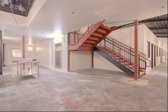 More Photos Of 301 W Main St, Midlothian Storefront Retail Office For Lease