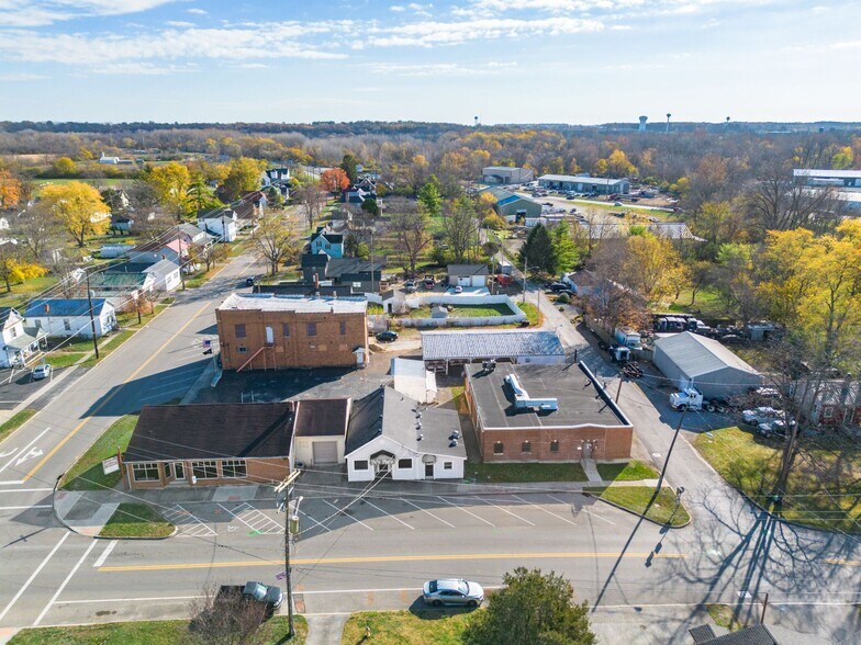 More Photos Of 984 High St, Harrisburg Restaurant For Sale