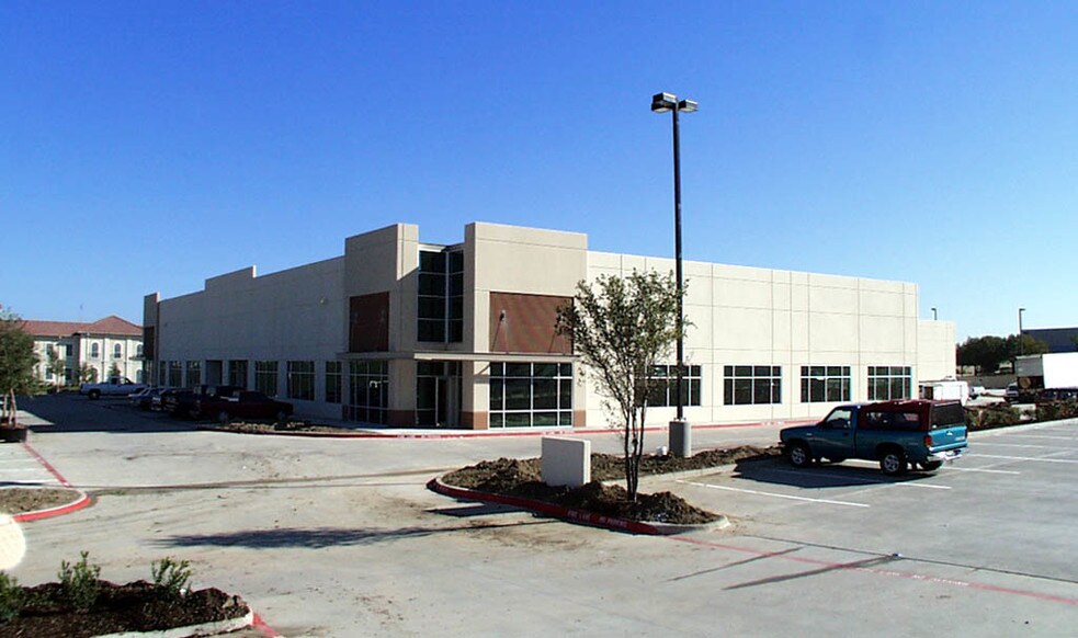 More Photos Of 6440 N Belt Line Rd, Irving Office For Lease