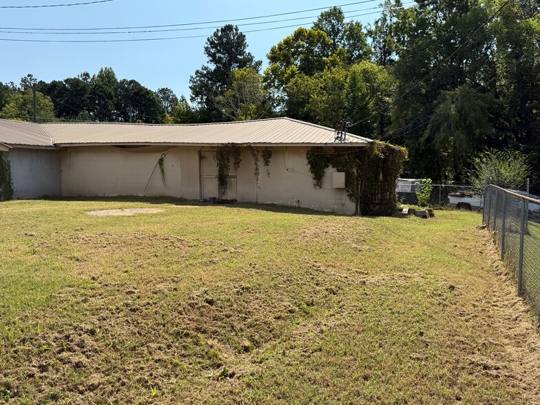 More Photos Of 720 Atlanta Hwy, Rockmart Freestanding For Sale