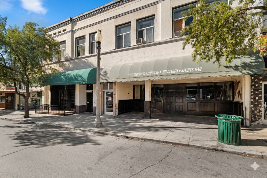 More Photos Of 281 N 2nd Ave, Upland Restaurant For Lease