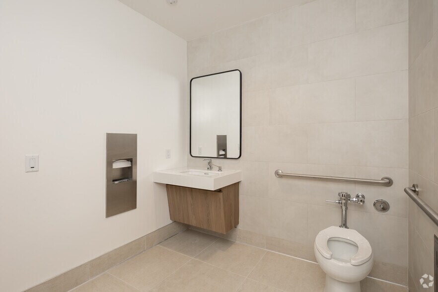 More Photos Of 15 Enterprise, Aliso Viejo Unknown For Lease